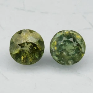 💎 0.55ct 2pcs Pair 4mm Round Natural Green Kornerupine - Madagascar Gemstone - Picture 1 of 4