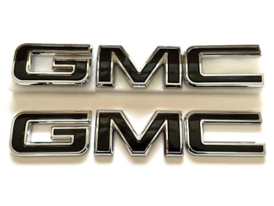 Porta traseira 2019-2023 GMC Sierra 1500 dianteira e traseira preta emblemas GMC MULTI PRO - Imagem 1 de 4