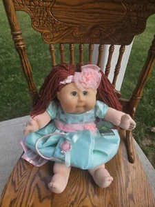 19 INCH CABBAGE PATCH DOLL - Picture 1 of 7