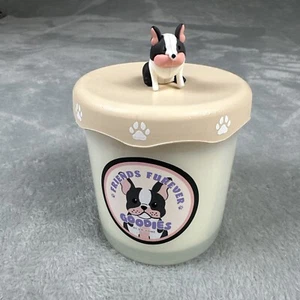 DW HOME Candle - Goodies Friends Furever - Frenchie / Boston Terrier Dog 249g - Picture 1 of 3