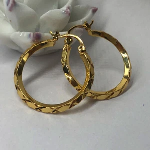 18ct Gold Diamond Cut Creole Hoop Earrings 25mm Diameter Ear Jewellery Gift NEW - Picture 1 of 7