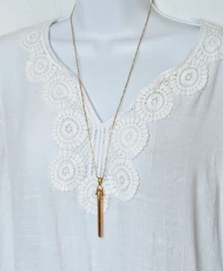 Stella & Dot Rebel Pendant Gold Tone Necklace Classic Retired 28" Plus 2" extend - Picture 1 of 7
