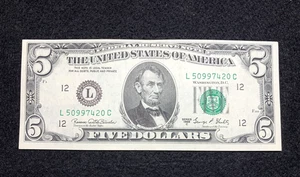 1969C Five Dollar $5.00 Bill Crisp w Alignment Error S/N L50997420C Estate Find - Picture 1 of 7