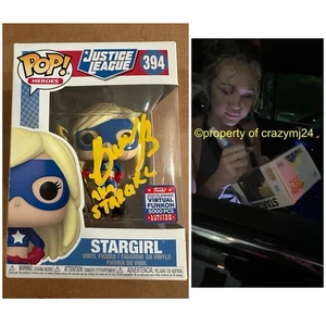 Brec Bassinger Signed Stargirl Funko LE 5000 #394 Funkon DC Proof PSA DNA COA - Bild 1 von 5