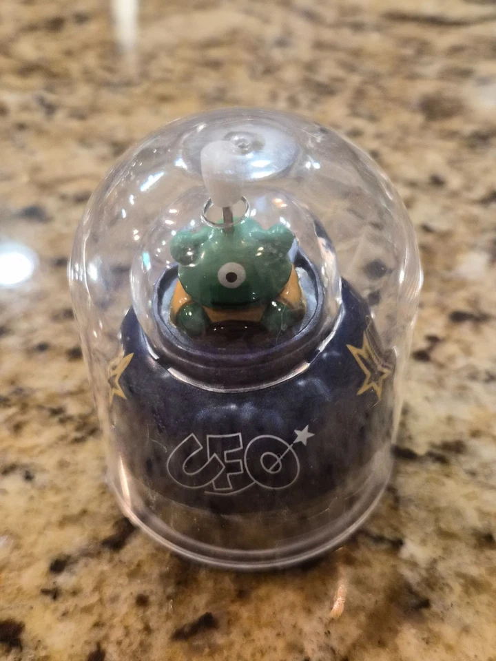 Wind-Up CFO UFO Coleccionable Extraterrestre en Nave Azul Espacial Nuevo Foto 1 de 1