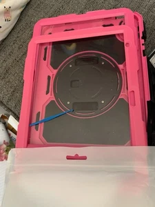 10th Generation iPad Case. - Zdjęcie 1 z 2