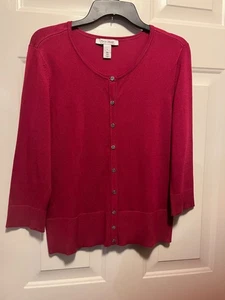 WHITE HOUSE BLACK MARKET 3/4-ÄRMEL PULLOVER MIT KNÖPFEN BEERE PINK LG - Bild 1 von 3