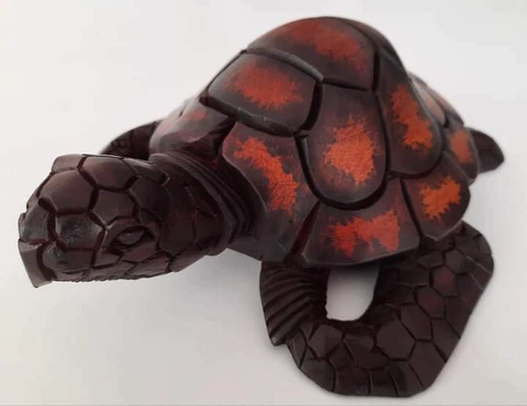 Wooden sea Turtle 10''8''3.Stunning Creation. Ideal for Home or Office deco Cover