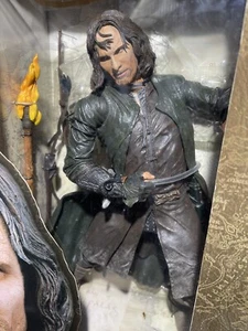 2004 NECA Lord of the Rings Aragorn 20" Epic Action Figure NIB 🔥RARE🔥 - Picture 1 of 9