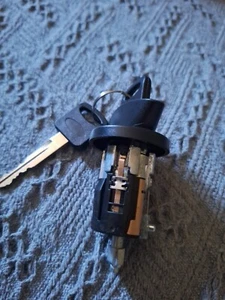 NEW NAPA AUTOMOTIVE IGNITION KEY SWITCH KS6742LSB FOR FORD - Picture 1 of 5