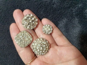 Konvolut 4 Vintage Silber Tschechische Kristall Strass Knöpfe - Bild 1 von 3