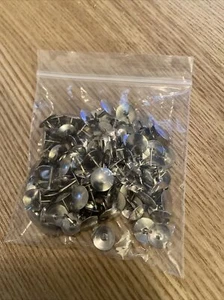 New. Bag of Silver Drawing Pins. 100 Approximately. A25. - Picture 1 of 3