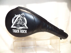 Tiger Rock Clapper Strike Pad Target Taekwondo Karate MMA Training Kickboxen - Bild 1 von 4
