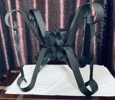 Vintage 19” Wrought Iron Base Only Accent End Table Twist Scroll Indoor/Outdoor - Image 1 of 4