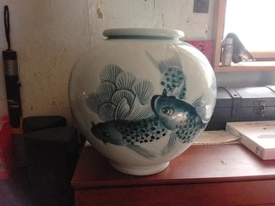 Jarrón grande coreano Tao Yong porcelana azul y blanca Foto 1 de 4