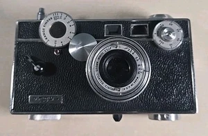 Vintage Argus 35 MM Camera With Case The BRICK - Picture 1 of 8
