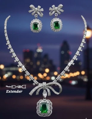 Набор ювелирных изделий из 18-каратной платины розалины изумрудно-зеленого гламура созданный в лаборатории Swarovski - Изображение 1 из 4