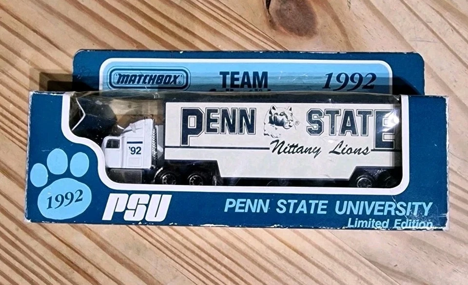 Matchbox Convoy, Penn State, Nittany Lions 1992, Limited Edition Boxed. Vintage. - Image 1 of 4