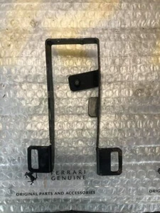 Ferrari 599, Aria A.C.Radiatore, Superiore SX Supporto P/E 217748 - Foto 1 di 3