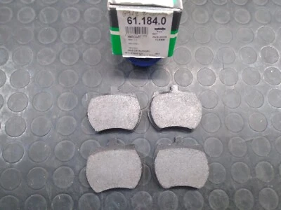 611840 PASTIGLIE FRENO ANTERIORI AUSTIN MINI - Immagine 1 di 2