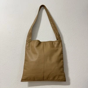 Guess Beige Hobo Shoulder Bag Y2K 90s Style Leather Purse Coin Purse Included - Picture 1 of 12