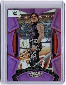 "Dirty" Dominik Mysterio 2023 Panini Chronicles Certificado WWE Púrpura #215 #17/49 - Imagen 1 de 2