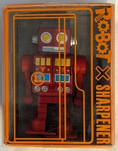 Fame Master Walking Robot Pencil Sharpener With Key - Picture 1 of 2