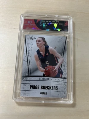 Paige Bueckers 新秀 10 级带裂纹冰板! 2023 叶子 — 第 1/2 张图片