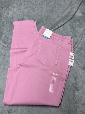 Pantalones de mezclilla Style Co pierna ajustada 18 tiro medio control abdomen calce curvilíneo púrpura elástico nuevos con etiquetas Foto 1 de 4