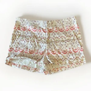 Free People Größe 10 Leinenmischung Shorts Azteken Boho Geometrisch Beige Rosa - Bild 1 von 8