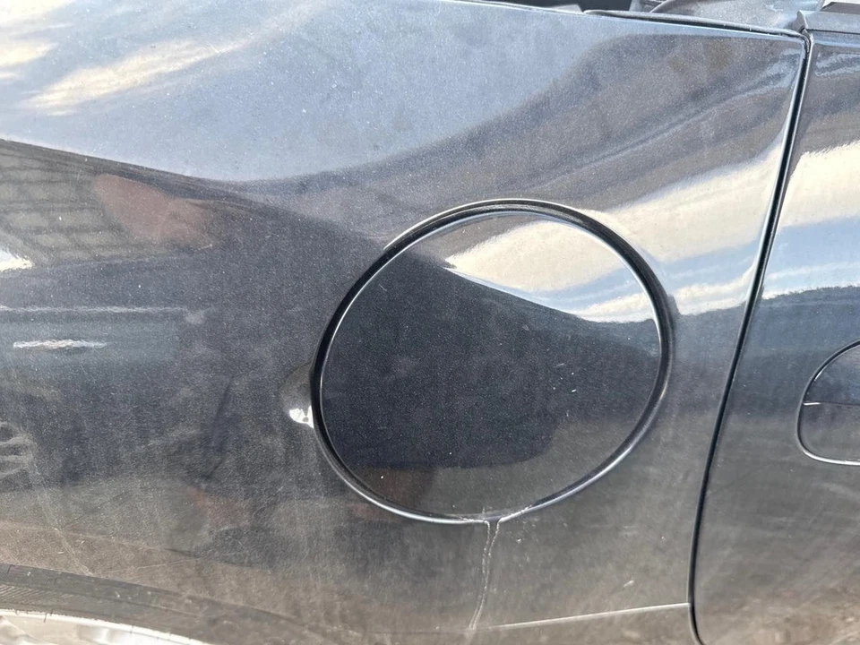 Fuel Tank Filler Gas Door BMW Z4 03 04 05 06 07 08 Foto 1 de 1