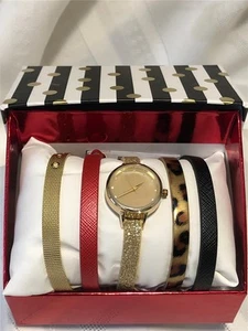 Womens/Girls/Teens Gold Wrist Watch with 5 interchangeable bands Great Gift NEW - Picture 1 of 1