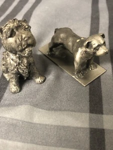 Set Of 2 Silver Coloured Dogs - Picture 1 of 12