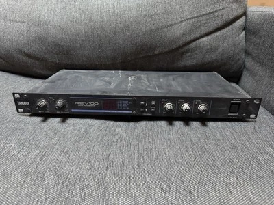 YAMAHA REV100 Digital Reverberator Effect Processor 2 Channel Reverb Rackmount - Image 1 of 4