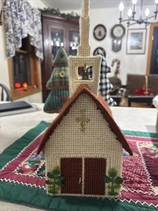 Caja de música de colección Navidad de lona de plástico iglesia hecha a mano costura Oh Holy Night - Imagen 1 de 10