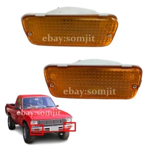 Front Amber Bumper Turn Signal Light Lamp For Toyota Pickup Hilux RN30LN40 79-83 - Picture 1 of 10