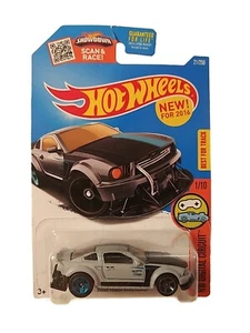 2005 Ford Mustang - 2016 Hot Wheels GRAU HW DIGITAL CIRCUIT 21/250 - Bild 1 von 2