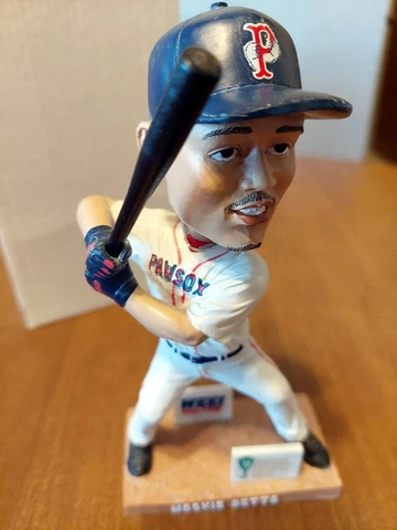 2015 Mookie Betts Bobblehead Pawtucket Red Sox Pawsox Cover