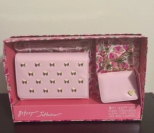 Betsey Johnson Sybil Pink Gold Bow Crossbody Purse with Card Case & Purse Charms - Picture 1 of 5