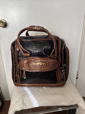 SAMANTHA BRIWN UNDERSEATER CARRY ON SUITCASE 16"x14"x8" USED TWICE - Image 1 of 4