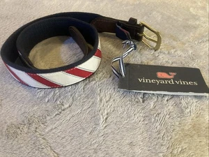 NEU Vineyard Vines gefleckt rot Zuckerstange Gürtel Jungen/Herren adrett Gr. 28 - Bild 1 von 5