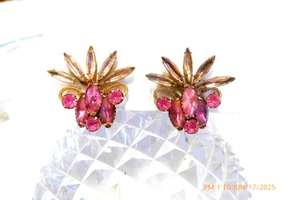 VINTAGE JUDY LEE PINK SPRAY RHINESTONE EARRINGS - Picture 1 of 5