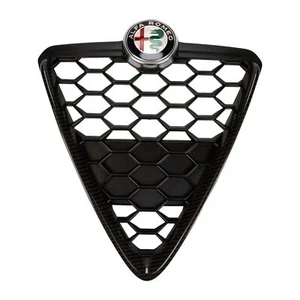 Griglia Scudo Paraurti Anteriore Carbon Alfa Romeo Giulietta (940) dal 2016-> - Picture 1 of 5