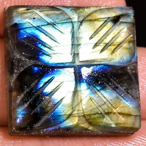 33.00 Cts. Natural Exclusive Labradorite Square Shape 21X20X7 MM Carved Gemstone - Picture 1 of 3