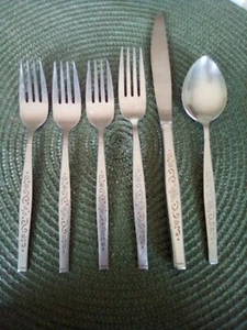6 pcs Oneida Ltd GENOA Stainless Steel Flatware USA Lot Fork Knife Spoon - Picture 1 of 7