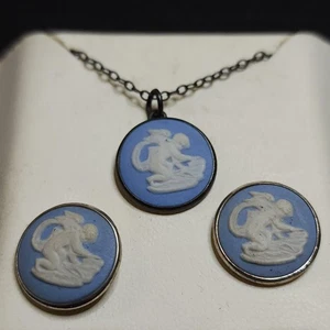 Wedgwood Blue Jasperware Cameo Sterling Silver Necklace & Earrings Set Vintage - Picture 1 of 8