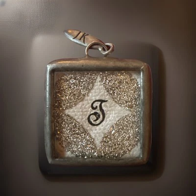 Jewel Kade “J” Dije COLGANTE 2 Caras “Pájaros” RETIRADO ¡NUEVO! 🧚🏻❤️ Foto 1 de 2