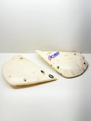 1994 KAWASAKI KX80 PAINEL LATERAL ESQUERDO DIREITO QUADRO BRANCO CAPA PLÁSTICO - Imagem 1 de 4