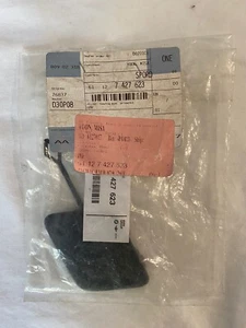 BMW OEM Rear Tow Eye Cap 51127427623 - Picture 1 of 4