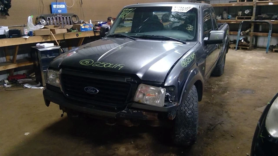 Passenger Front Seat Super Cab Bench 60/40 Manual Fits 06-09 RANGER 896764 - Image 1 of 4